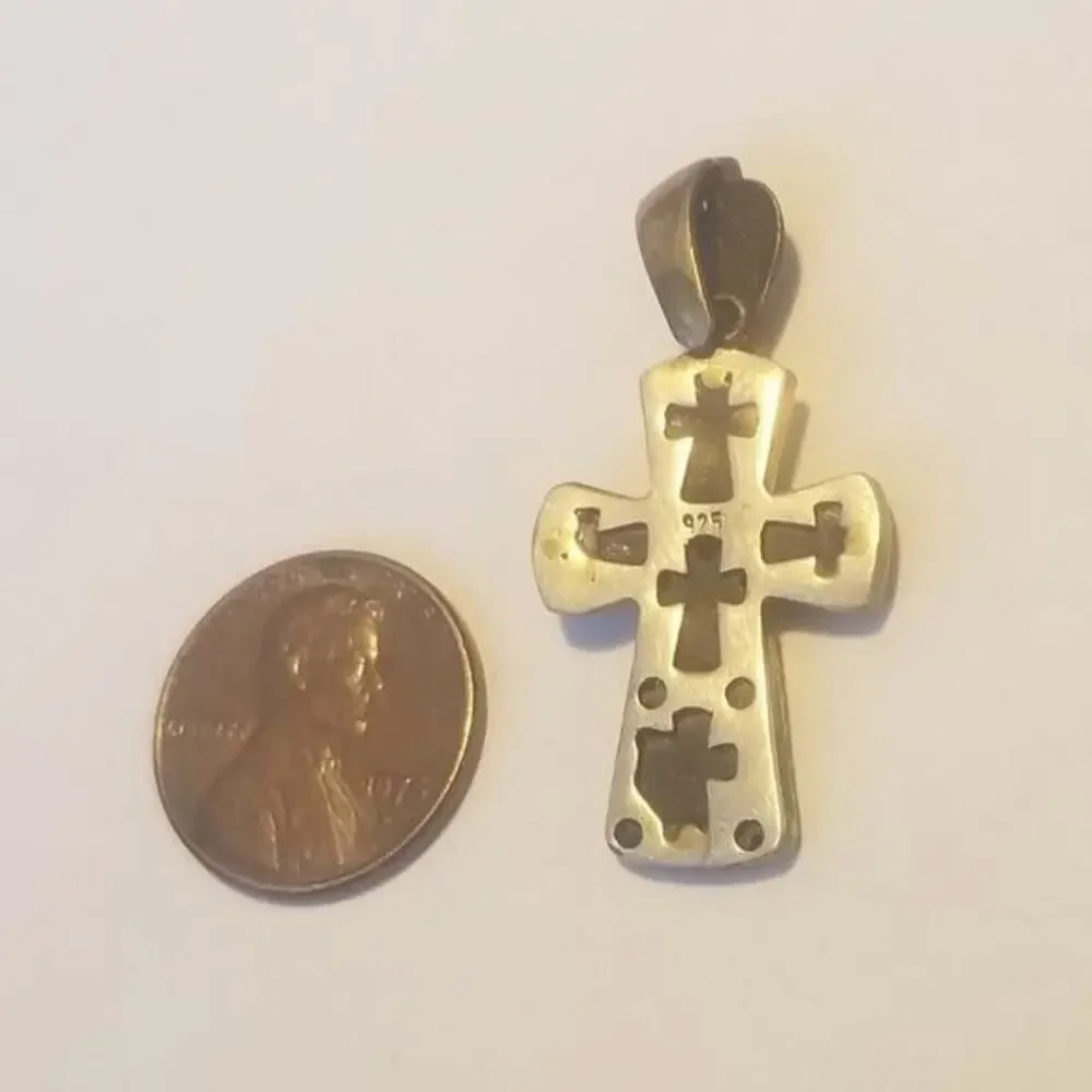 Vintage silver‎ cross pendant